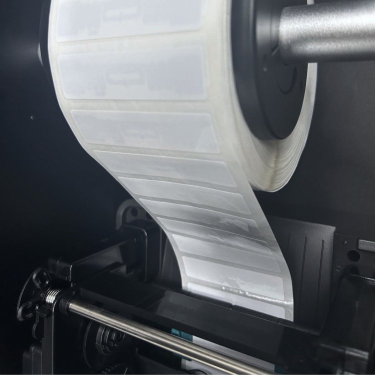 Long Range UHF RFID Tag 860mhz-960mhz ISO18000-6C EPC Class1 Gen2 printable in a roll